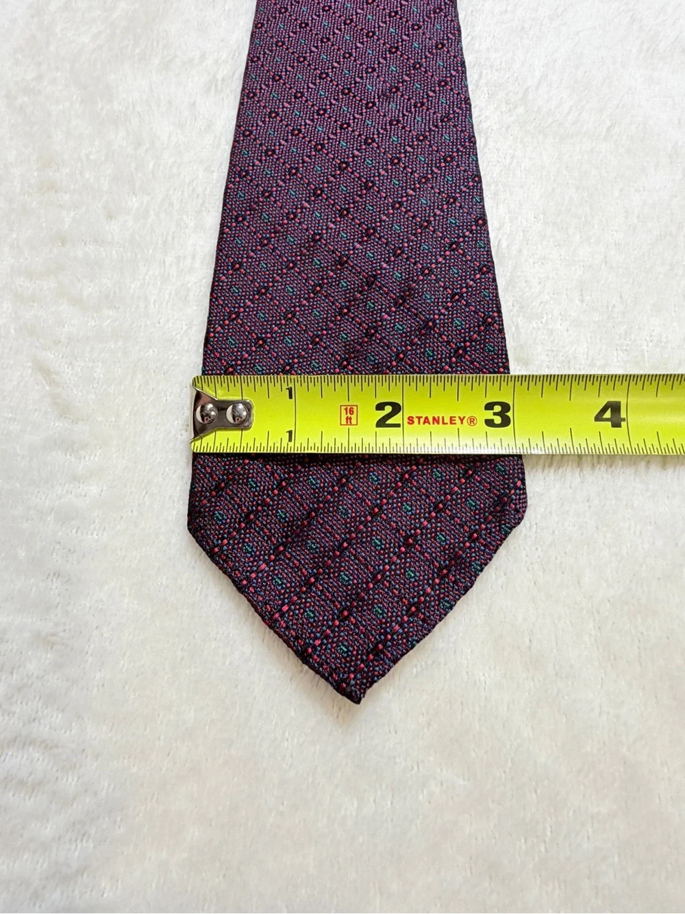 Rare Vintage Enrico Cucci Roma Burgundy Jacquard Woven Micro-Geometric Tie